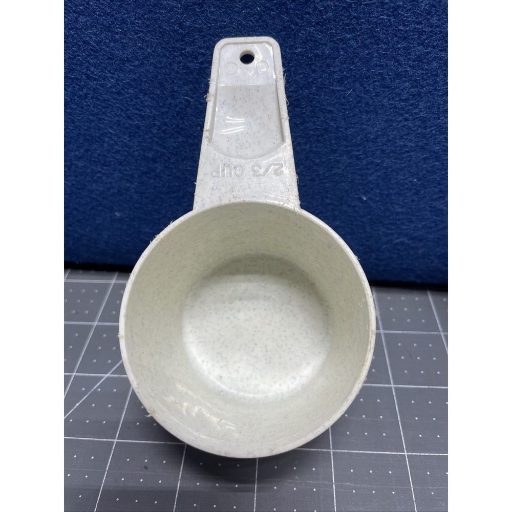 Tupperware‎ 2/3 Cup Measuring Cup White Blue Speckled Replacement